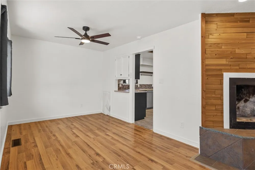 1030 W 1st Willows, CA 95988