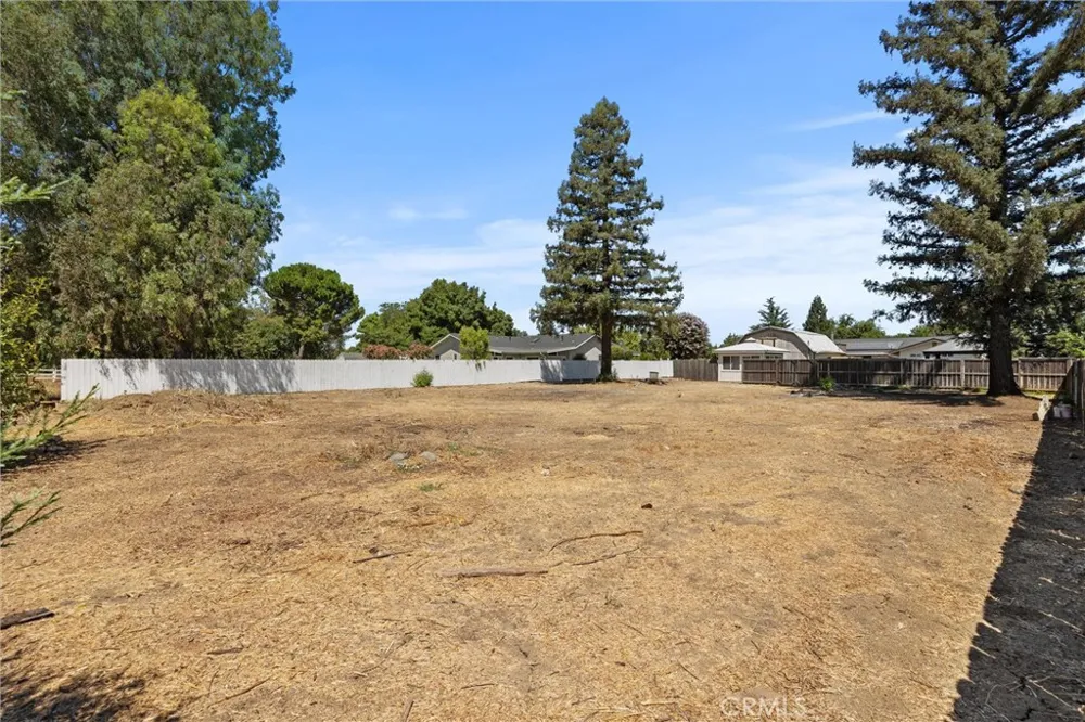 1030 W 1st Willows, CA 95988