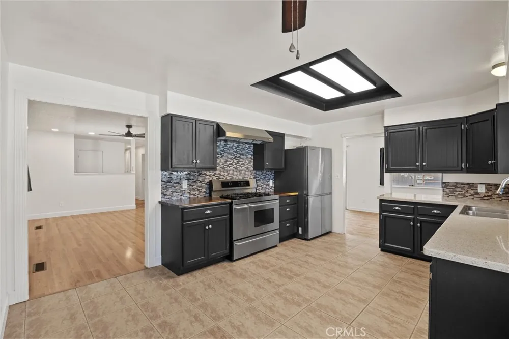 1030 W 1st Willows, CA 95988