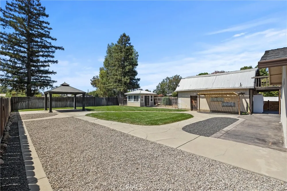 1030 W 1st Willows, CA 95988