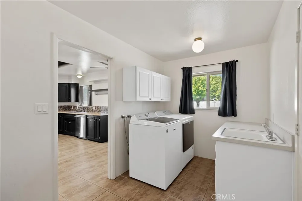 1030 W 1st Willows, CA 95988