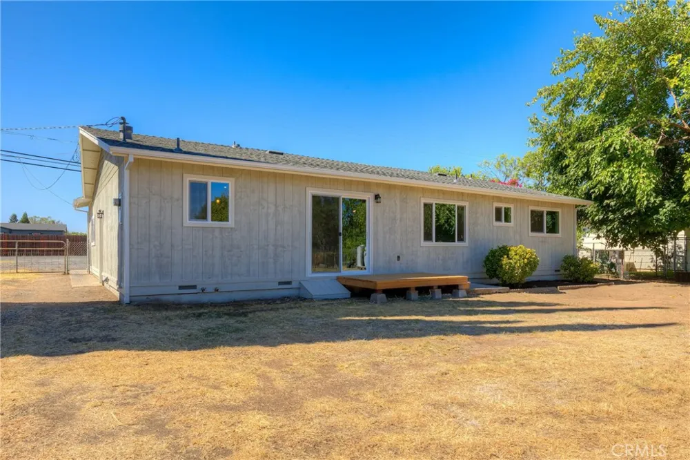 652 Plumas Oroville, CA 95965