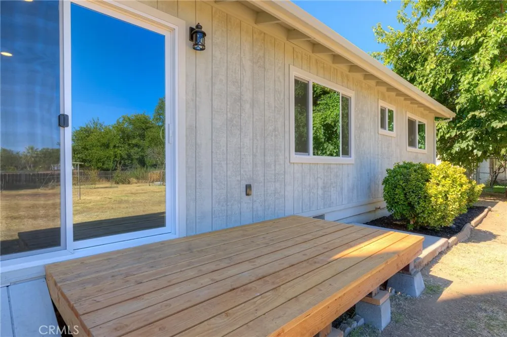 652 Plumas Oroville, CA 95965
