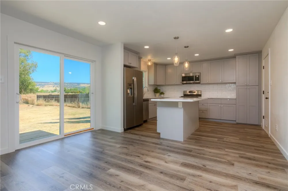 652 Plumas Oroville, CA 95965