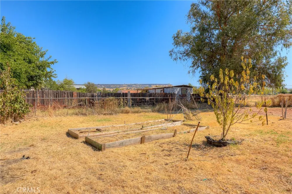 652 Plumas Oroville, CA 95965