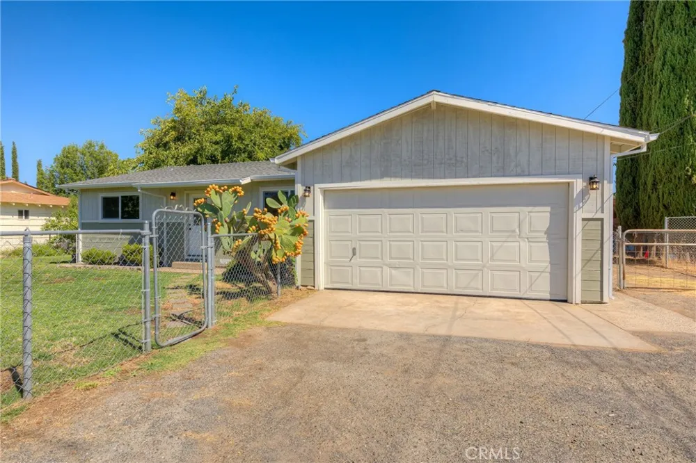652 Plumas Oroville, CA 95965