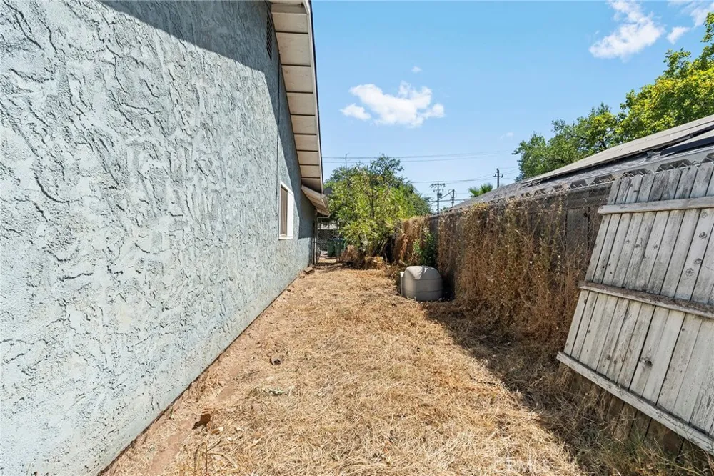 858 Cleveland Avenue Chico, CA 95928