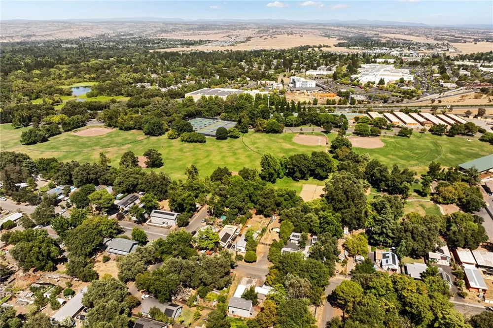 858 Cleveland Avenue Chico, CA 95928