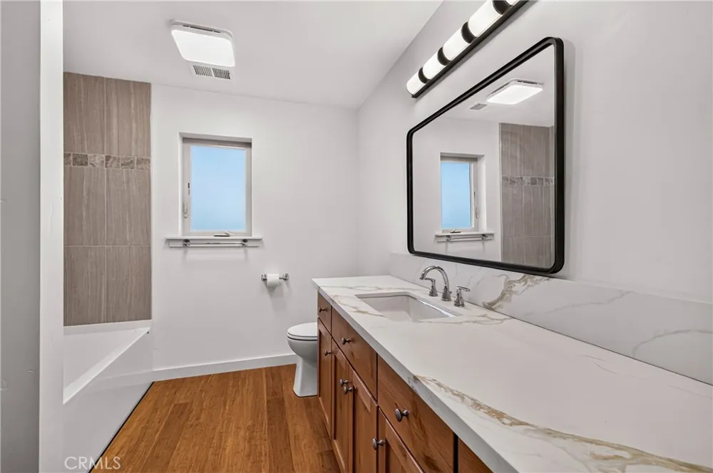 527 Crestwood Paradise, CA 95969