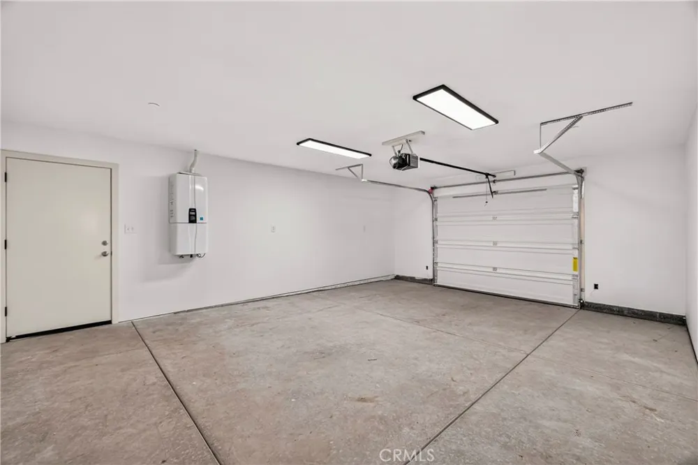 527 Crestwood Paradise, CA 95969