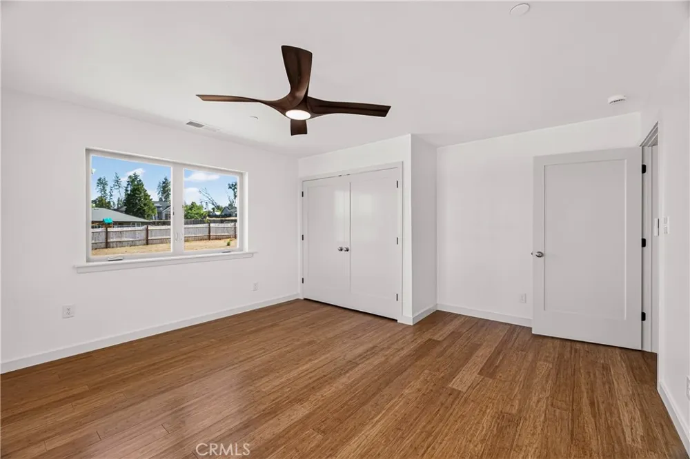 527 Crestwood Paradise, CA 95969
