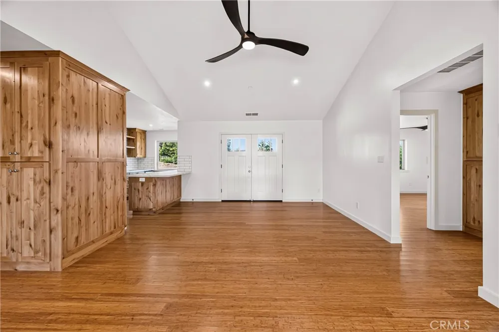 527 Crestwood Paradise, CA 95969