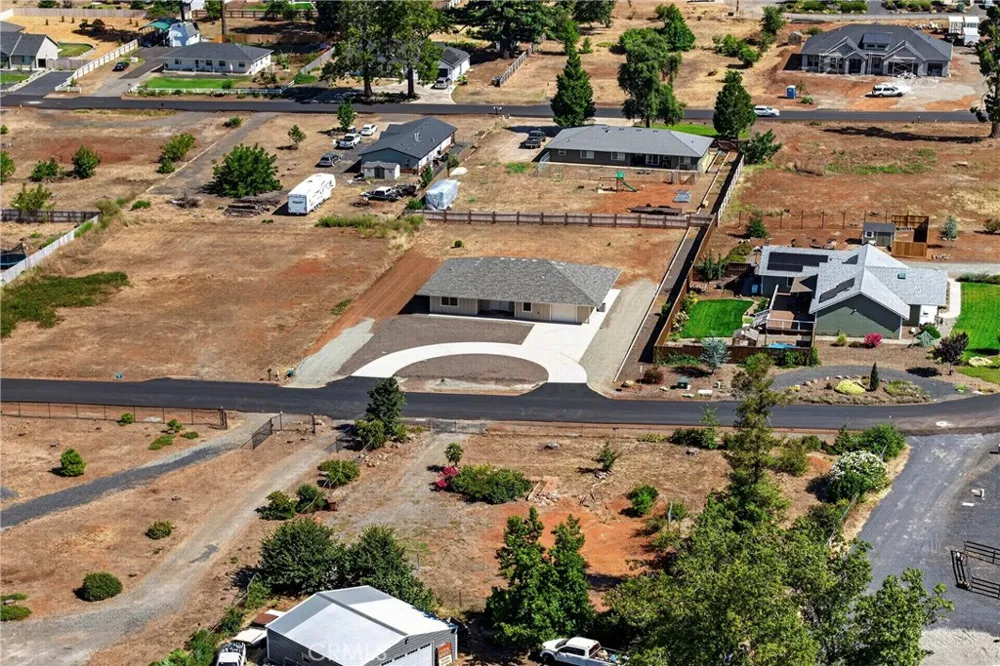 527 Crestwood Paradise, CA 95969