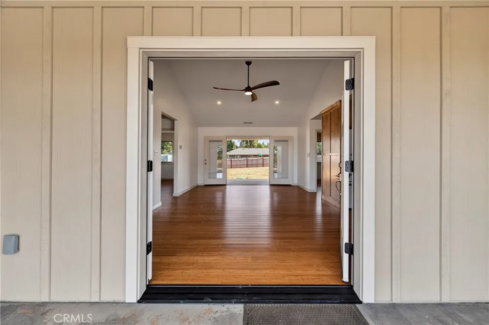 527 Crestwood Paradise, CA 95969