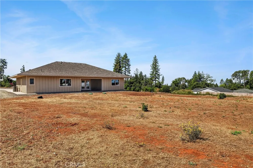 527 Crestwood Paradise, CA 95969