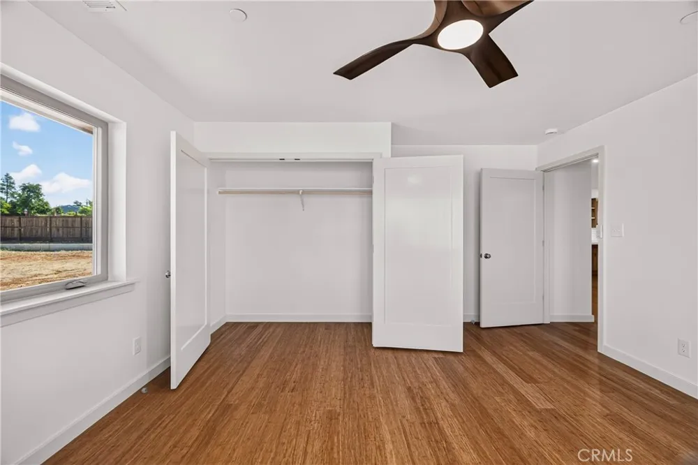 527 Crestwood Paradise, CA 95969