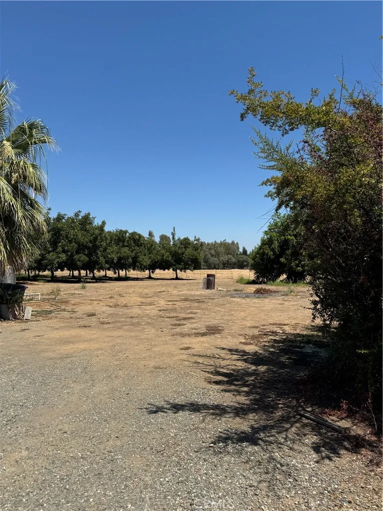 22720 Thomes Gerber, CA 96035
