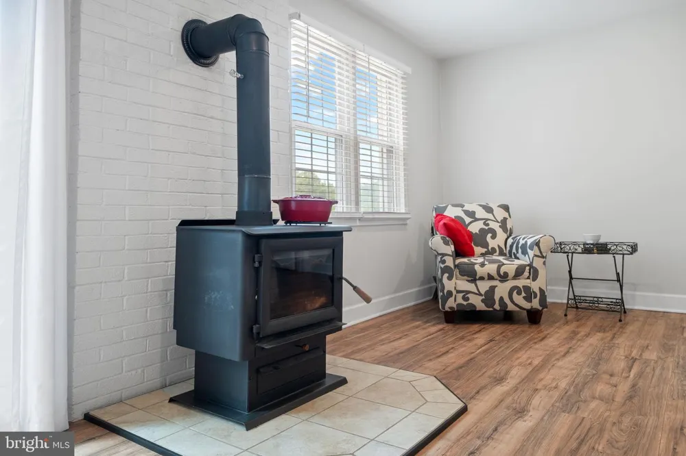 505 VIEWTOWN Amissville, VA 20106