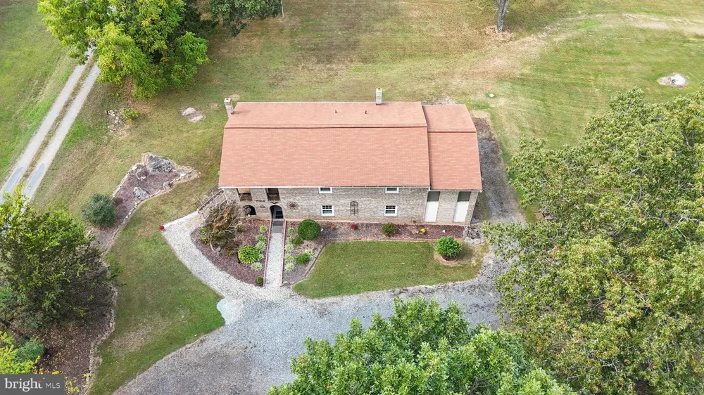 505 VIEWTOWN Amissville, VA 20106