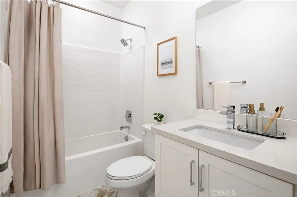 1697 Constellation Drive San Pedro, CA 90732