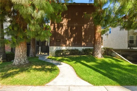 1155 Linden Avenue #7