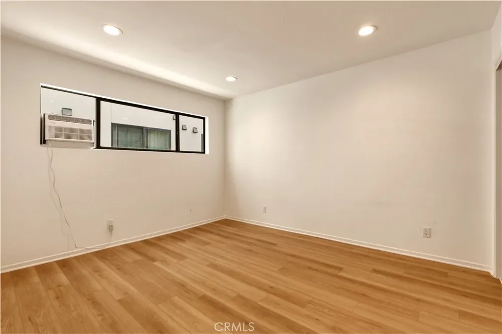 6140 Whitsett Avenue #6 Valley Glen, CA 91606