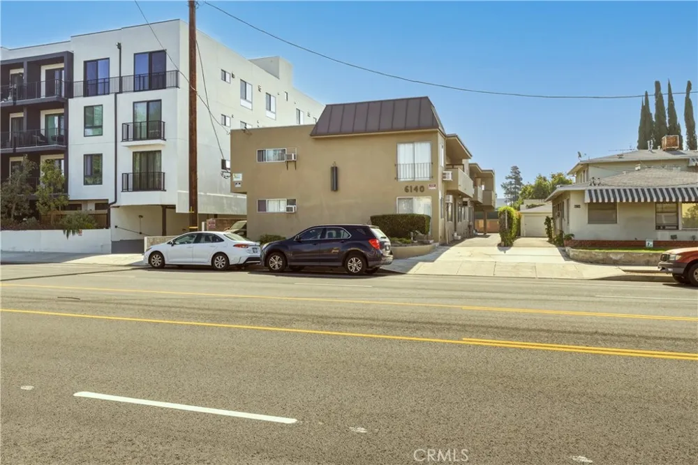 6140 Whitsett Avenue #6 Valley Glen, CA 91606