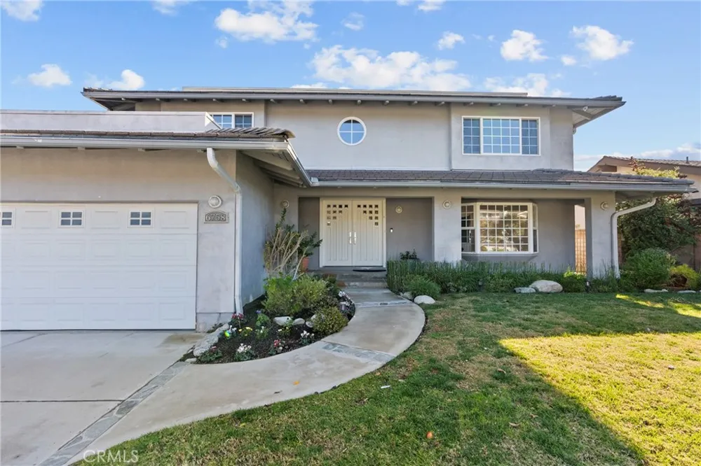 6758 Julie West Hills, CA 91307