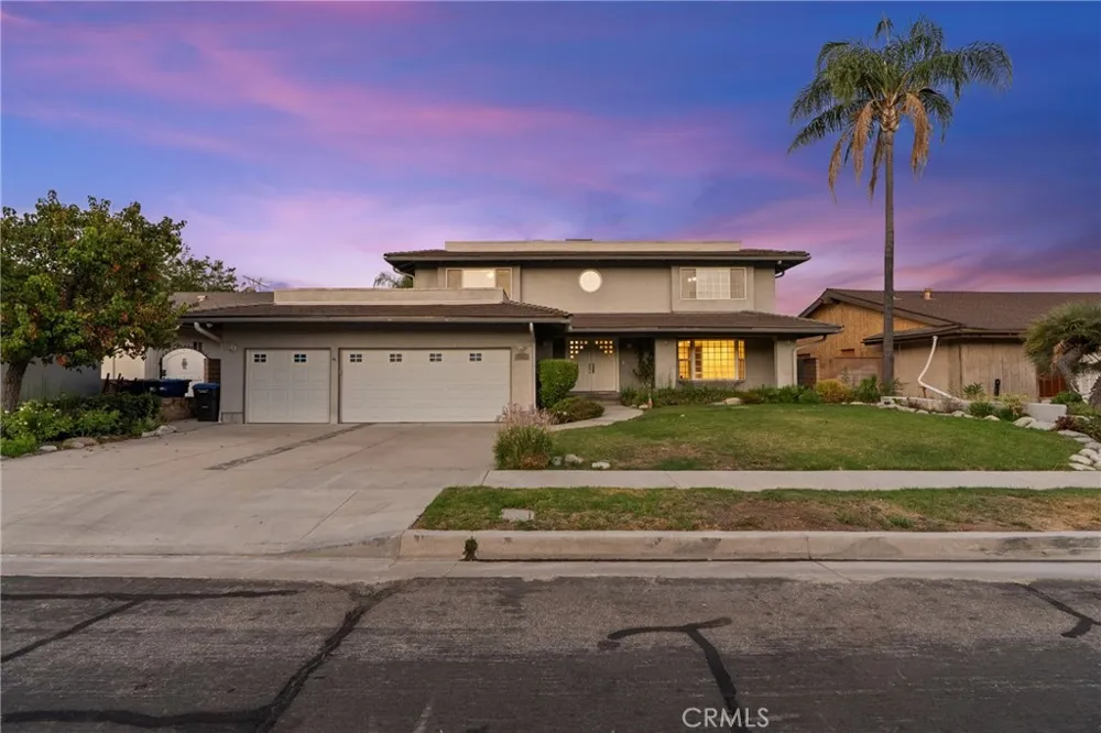 6758 Julie West Hills, CA 91307