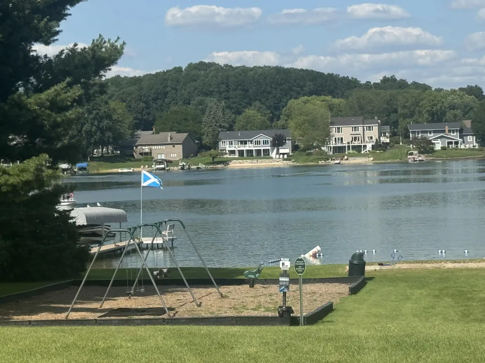 6866 Vista Grande Drive NE Rockford, MI 49341