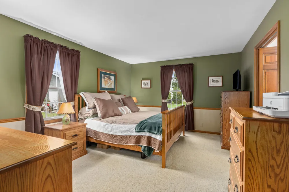 6866 Vista Grande Drive NE Rockford, MI 49341