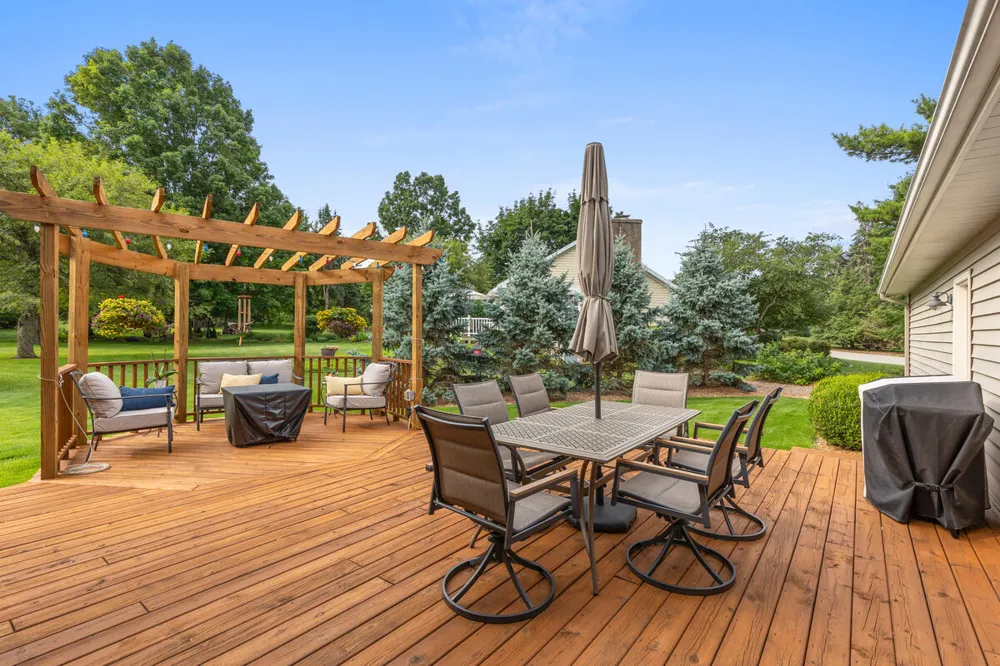 6866 Vista Grande Drive NE Rockford, MI 49341