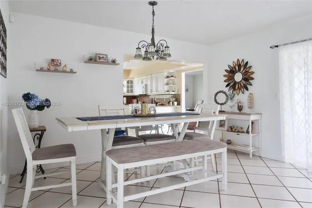 8121 SW 204th St Cutler Bay, FL 33189