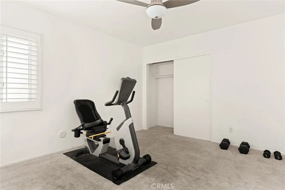 13042 Aetna Street Valley Glen, CA 91401