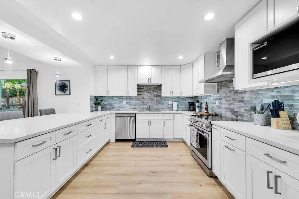 2849 Hillman Street Thousand Oaks, CA 91360