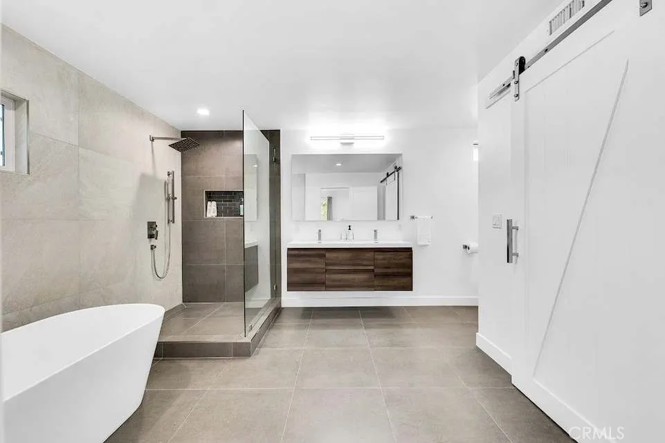 2849 Hillman Street Thousand Oaks, CA 91360