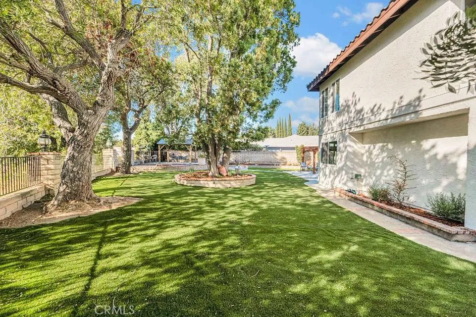 2849 Hillman Street Thousand Oaks, CA 91360