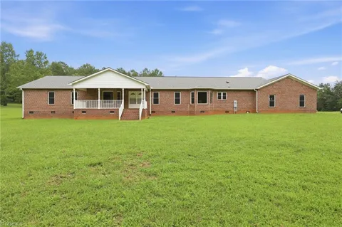 2052 Kennedy Road