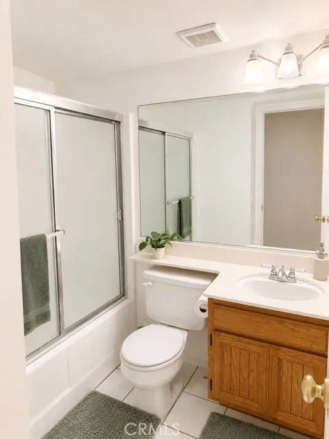 26908 Flo Canyon Country, CA 91351
