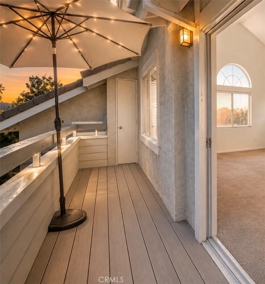 26908 Flo Canyon Country, CA 91351