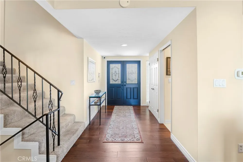 22509 Charlestown Calabasas, CA 91302