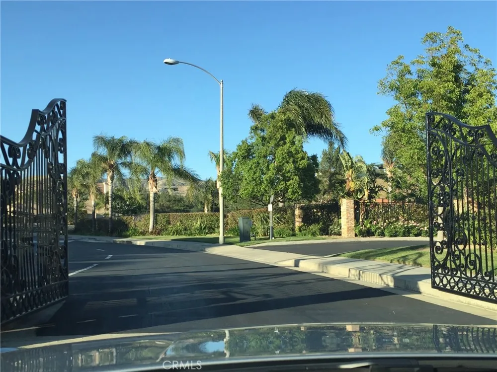 19850 Sierra Meadows Porter Ranch, CA 91326