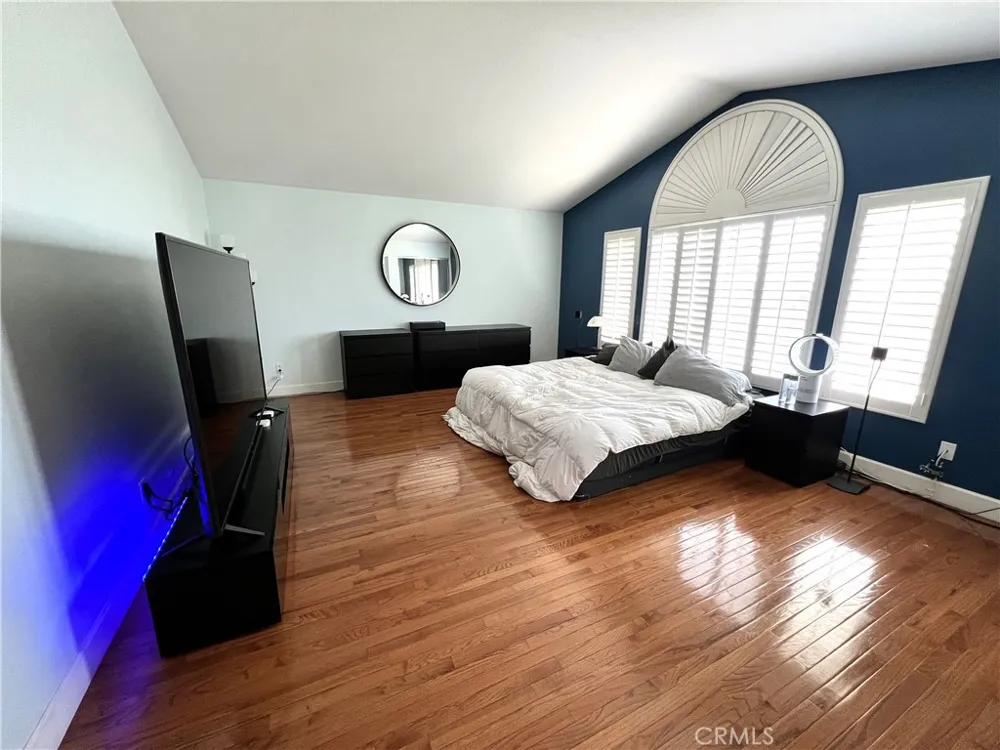 19850 Sierra Meadows Porter Ranch, CA 91326
