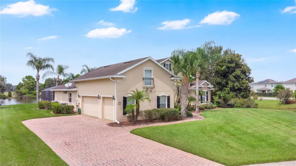 1605 MARINA LAKE DRIVE Kissimmee, FL 34744