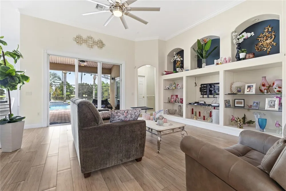 1605 MARINA LAKE DRIVE Kissimmee, FL 34744
