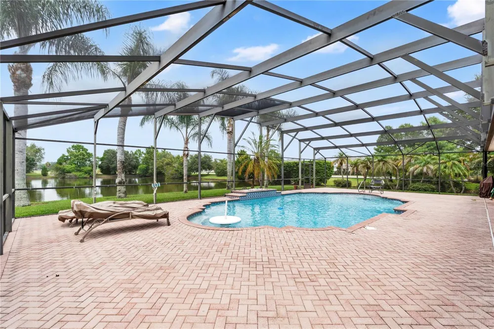 1605 MARINA LAKE DRIVE Kissimmee, FL 34744