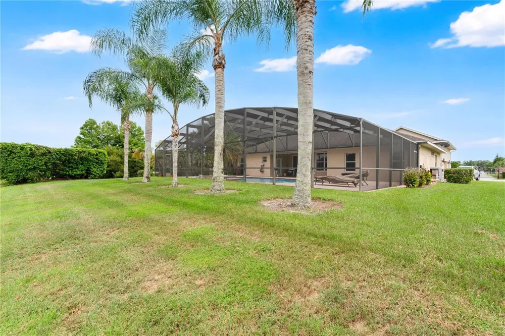 1605 MARINA LAKE DRIVE Kissimmee, FL 34744