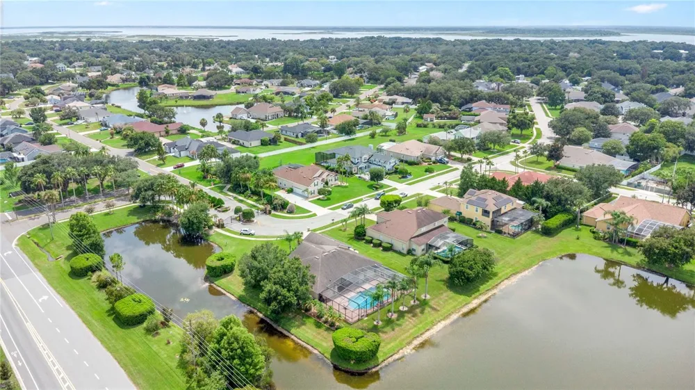 1605 MARINA LAKE DRIVE Kissimmee, FL 34744