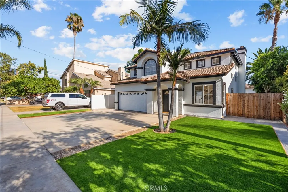 18800 Lull Reseda, CA 91335