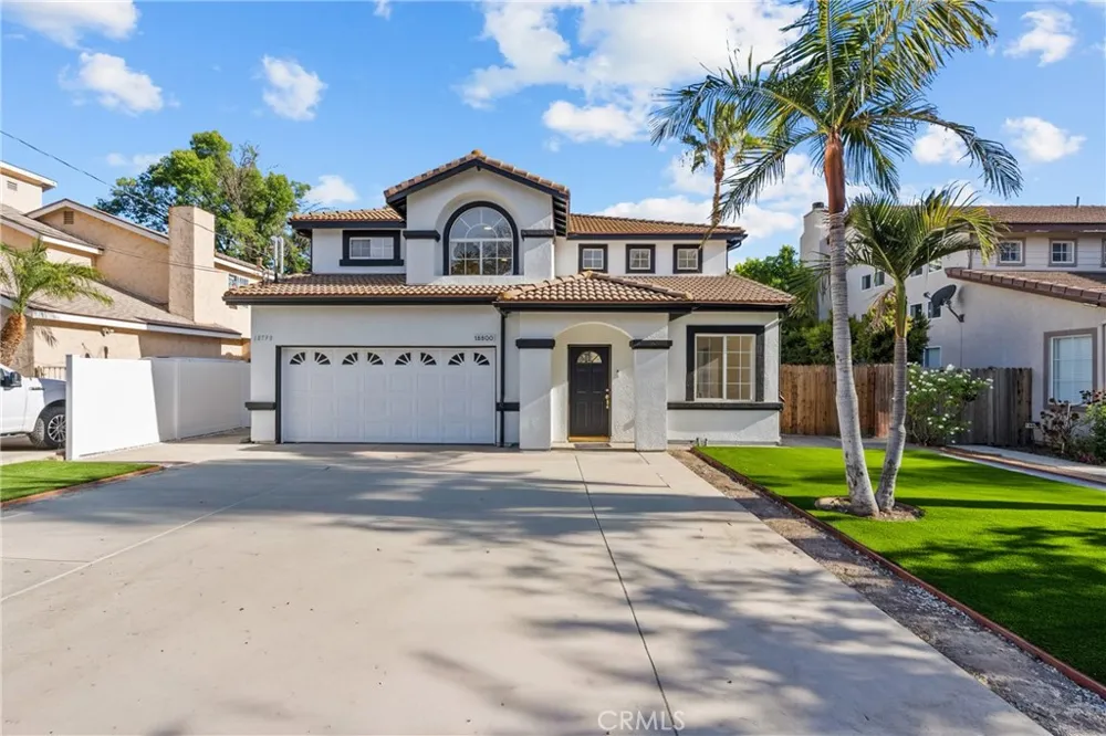 18800 Lull Reseda, CA 91335